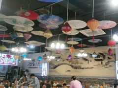 -牟记江湖重庆地标特色菜鱼蛋海鲜羊蝎子(巴南区黑金冠十多年好店)