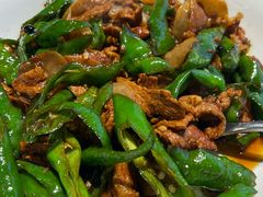 -霸蛮湖南菜·牛肉粉(荣京西街店)