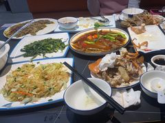 -鑫悦楼煎蟹·16年海鲜大排档