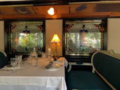 -火车头法国西餐厅