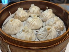 -馋三尺蟹粉小笼(人民广场店)