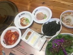 -万兴佳烤肉·长白山老味道(宏泰广场店)