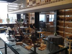 -新华书店(解放中路店)