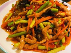 鱼香肉丝-九锅一堂酸菜鱼(石家庄先天下店)