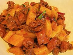 吃饵块的烧鸡-隔壁老王·家常云南菜(花巷店)