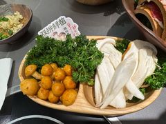 -楠小云·云南鲜牛野生菌自助火锅(九眼桥店)