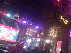 -喜鹊音乐酒馆(西街店)