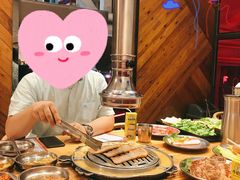 调味牛五花肉-青瓦炭韩潮烤肉(花园道店)