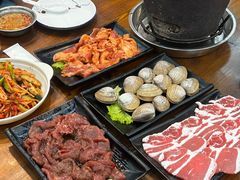-韩风烤牛肉冷面店
