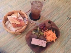 -羽深肉铺 Steak & Wine