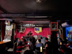 -东岸Cafe 爵士俱乐部