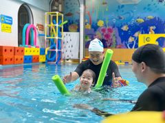 -艾悠宝亲子游泳·水育早教·婴幼儿游泳·儿童游泳