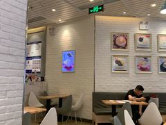 大堂-满记甜品(荟聚购物中心店)