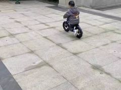 -八爪矩阵极限运动馆·儿童平衡车·感统训练(南海子公园校区)