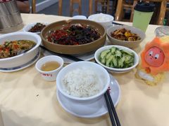 -笨罗卜浏阳菜馆(太平街店)