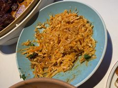 -八府香鸭·啫啫煲(华山路店)