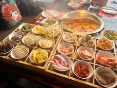 -麻辣英雄重庆火锅(常平店)