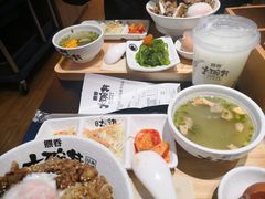 -熊吞·大碗丼烧肉饭(西市场嘉华店)