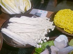 -重庆故事姊妹老火锅(财经学院店)