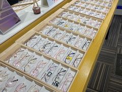 -鲸渝眼镜·浅目视光(春熙路店)