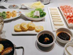 -德天肥牛海鲜火锅(城西银泰店)