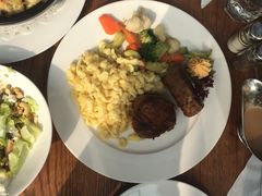 Geneva-Geneva日内瓦餐厅(西郊宝成花苑店)