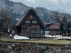 -白川乡与五箇山的合掌构造村落