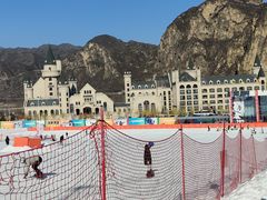 -荣盛康旅野三坡滑雪场