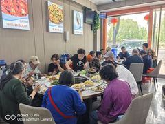 -丹水桥地锅鱼·翘嘴鲌·地方特色全鱼宴(丹江口大坝店)
