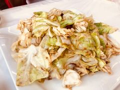 酱爆洋白菜-渔民船说·北塘海鲜·天津菜·海肠捞饭(北塘古镇店)