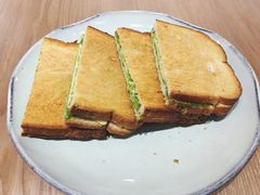 咖椰吐司-HELLO 27 意面·沙拉·帕尼尼