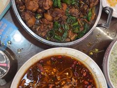 -崮乡圣水坊赵家炒鸡(花都店)