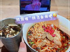 -麻婆婆白家肥肠粉(海岸城店)