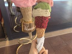 -VENCHI 闻绮(上海佛罗伦萨小镇店)