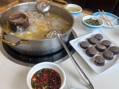 -朴小妹人参鸡汤火锅(长白山万达店)