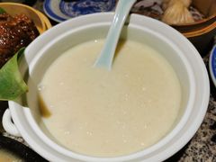 民国美龄粥-南京大牌档(济南万象城店)