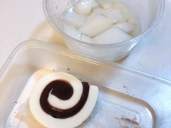 豆沙奶卷-牛姥姥牛奶酪