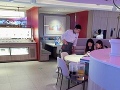 -海底捞火锅(杭州庆春路夜宵主题店)