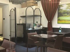 -LESCEDARS Brasserie Bistro香柏树