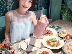 -SHADOWS•Bistro&Eatery(安福路店)