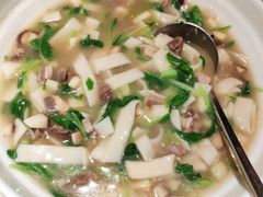 -梁家大院•农家菜(昆山会展中心店)