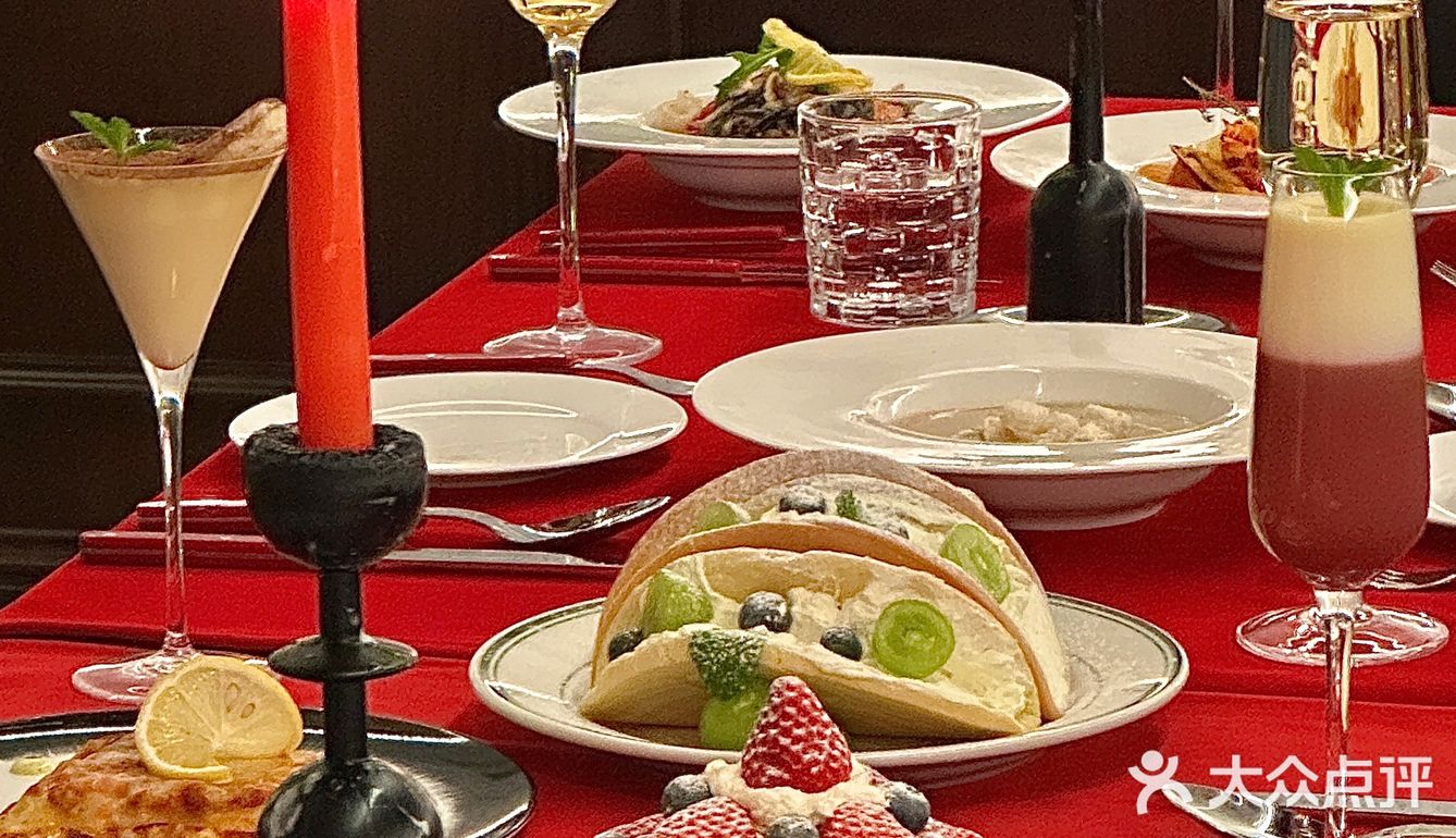 我好像找到了氛围感天花板餐吧‼️浪漫哭[流泪]