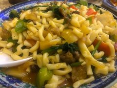 -维吾尔餐厅(宜山路店)