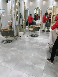 -云彩国际烫染形象设计旗舰店