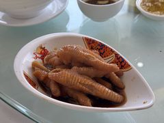 -泉龙渔村·粤式早茶·金牌烧鹅(中山三乡店)