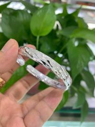 -夸克珠宝设计工作室