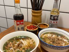 -矮子粉店1985·长沙米粉(湘春路店)