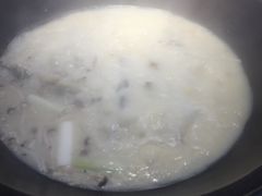 -陈大锅·岳阳鱼馆·地道岳阳菜(美食街店)