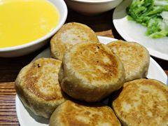 -清真吴记门钉肉饼·喜多利