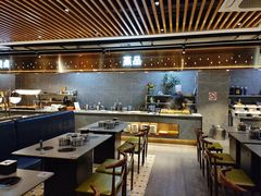 -遇上西雅图多融合海鲜自助餐厅(中房金谊广场店)